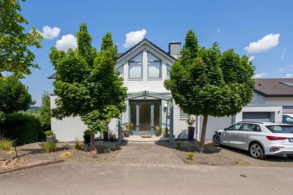 Immobilie in Wellen - Einfamilienhaus mit 276 m² Wohnfläche in Grenznähe zu Luxemburg – Wellen - Bild 1