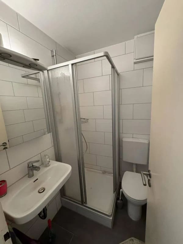 Immobilie in Kirchheim unter Teck - *** APPARTMENT MIT SEPARATER KÜCHE IN VERKEHRSGÜNSTIGER LAGE *** - Bild 4
