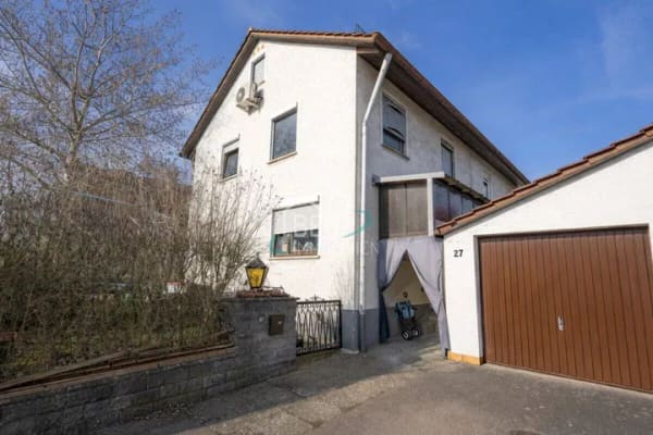 Immobilie in Ilshofen - Doppelhaushälfte mit Garten, Garage und Entwicklungspotenzial - Bild 0
