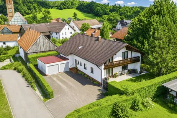 Immobilie in Walkertshofen - Einfamilienhaus freistehend in Walkertshofen - Bild 0