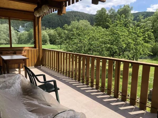 Immobilie in Bad Bocklet - Einfamilienhaus mit Garten und eigenem Bachzugang !! - Bild 2
