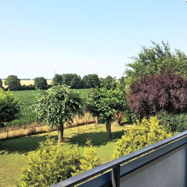Immobilie in Wöllstadt - *** Wohnen, wo andere Urlaub machen: Panorama-Balkon mit Traumaussicht *** - Bild 0