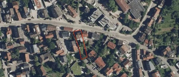 Immobilie in Remseck am Neckar - Rohdiamant sucht Handwerker – Einfamilienhaus mit ELW in Neckarrems - Bild 0