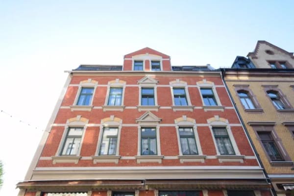 Immobilie in Stollberg/Erzgebirge - Stollberg • TOP Lage • Balkone • voll vermietet • keine Renovierungsrückstau • Wohnen & Gewerbe - Bild 0