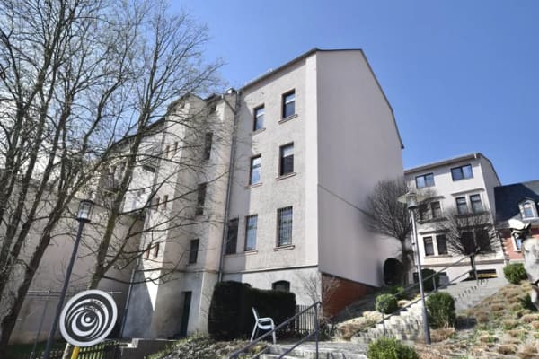 Immobilie in Stollberg/Erzgebirge - Stollberg • TOP Lage • Balkone • voll vermietet • keine Renovierungsrückstau • Wohnen und Gewerbe - Bild 2