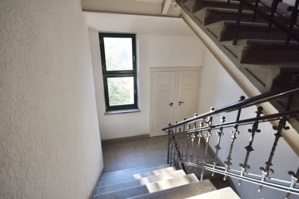 Immobilie in Stollberg/Erzgebirge - Stollberg • TOP Lage • Balkone • voll vermietet • keine Renovierungsrückstau • Wohnen und Gewerbe - Bild 3