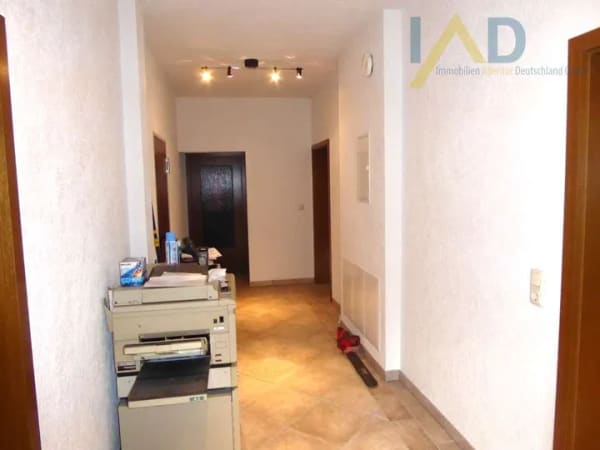 Immobilie in Daaden - Exklusives Mehrfamilien- und Geschäftshaus mit großem Entwicklungspotenzial und Nutzungsmöglichkeite - Bild 3