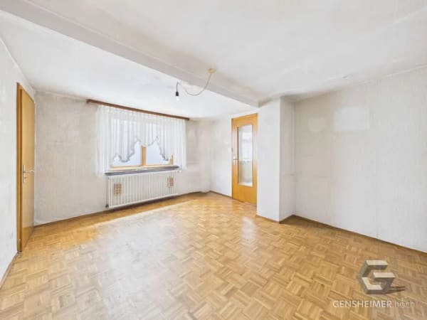 Immobilie in Hochstadt (Pfalz) - Einfamilienhaus mit Scheune, Nebengebäude und großem Garten - Bild 3