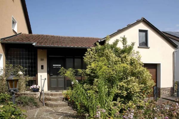 Immobilie in Großostheim - Attraktives Einfamilienhaus in begehrter Wohnlage - Bild 3