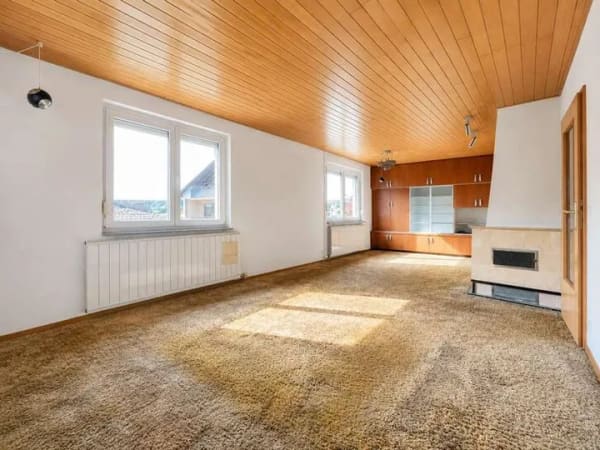 Immobilie in Weil im Schönbuch - Weil im Schönbuch: Einfamilienhaus mit tollem Garten und großer Werkstatt in naturnaher Lage - Bild 2