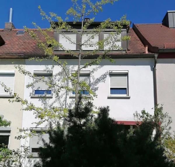 Immobilie in Bamberg - Reihenmittelhaus mit Garten und zwei Balkonen - Bild 0