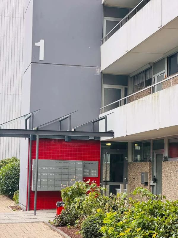 Immobilie in Kerpen - Provisionsfrei vom Eigentümer: Gepflegte 4 -Zimmerwohnung mit Balkon und Tiefgaragenstellplatz - Bild 0