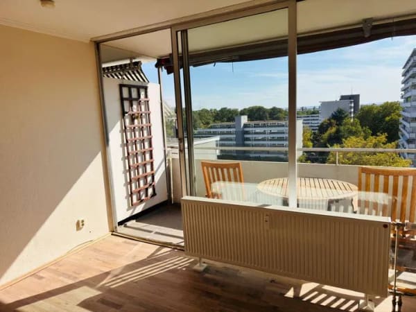 Immobilie in Kerpen - Provisionsfrei vom Eigentümer: Gepflegte 4 -Zimmerwohnung mit Balkon und Tiefgaragenstellplatz - Bild 4