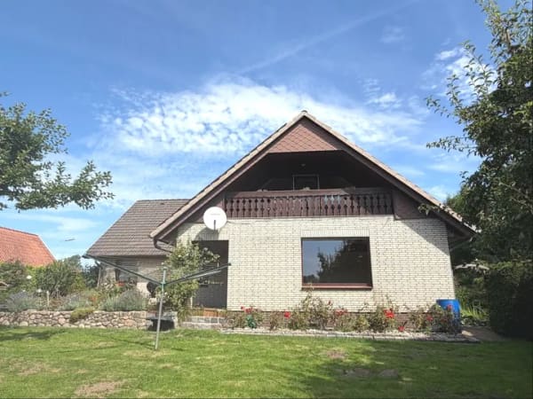 Immobilie in Delve - Großzügiges Wohnhaus mit Blick über die Wiesen und Felder - Bild 3