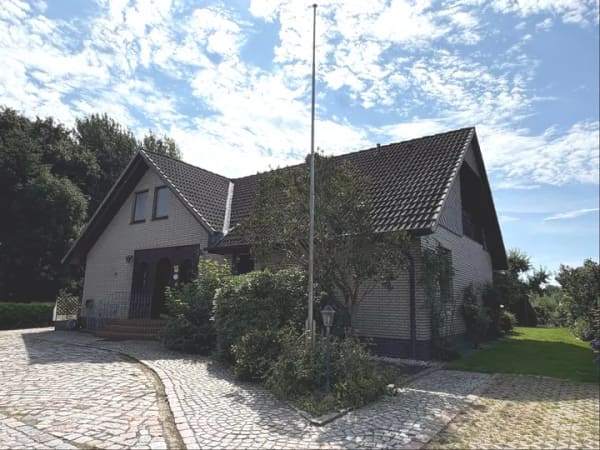Immobilie in Delve - Großzügiges Wohnhaus mit Blick über die Wiesen und Felder - Bild 4