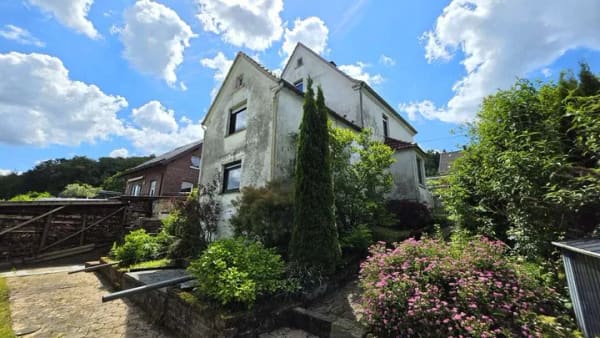 Immobilie in Hemer - Hemer-Deilinghofen! 
Freistehendes Einfamilienhaus im Rohbauzustand auf 
einem schönen, parkähnlic - Bild 3