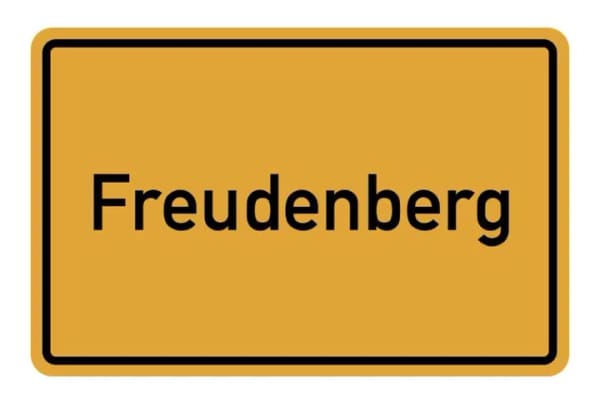 Immobilie in Freudenberg - Vertraulicher Verkauf eines massiv gebauten, freistehenden 2-Familienhauses mit schönem Garten. - Bild 0