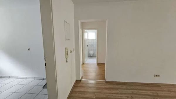 Immobilie in Baiersbronn - Wohnung frei. Garage dabei. Baiersbronn-Friedrichstal inklusive. - Bild 4
