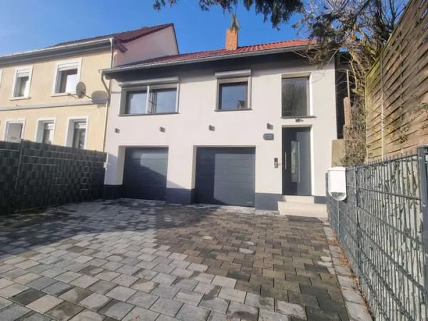 Immobilie in Steinwenden - Haus statt Wohnung: 3-ZKB+Garten+Terrasse+Garagen - Bild 1