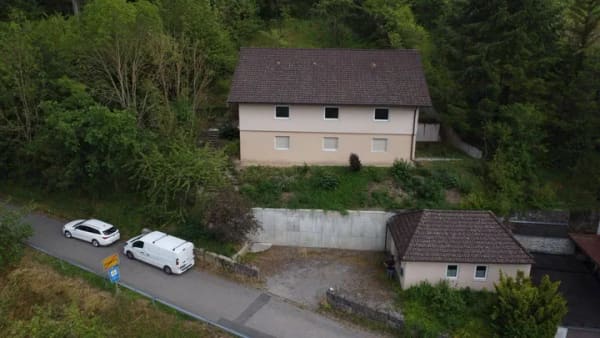 Immobilie in Triefenstein - Über den Dächern von Homburg - Wohnen mit Weitblick und Blick auf die Weinberge  - Bild 0