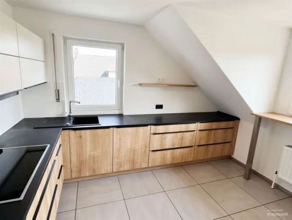 Immobilie in Hummeltal - Moderne 3-Zimmer-DG-Eigentumswohnung in Hummeltal - Bezugsfrei! - Bild 2