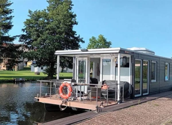 Immobilie in Jabel - Ein Zuhause, auf dem Wasser oder im Hafen, exklusives Hausboot Neubau 2023 - Bild 2
