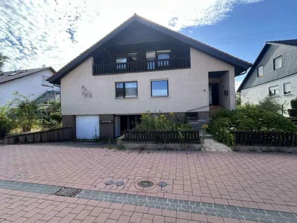 Immobilie in Wörth am Rhein - Großzügiges Einfamilienhaus in guter Wohnlage - Bild 0