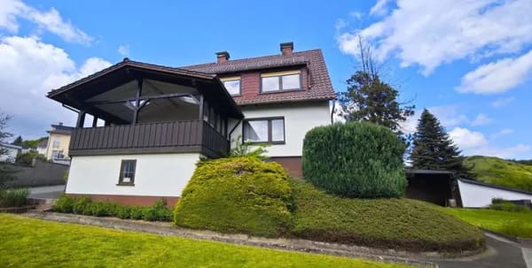 Immobilie in Bad Endbach - Einfamilienhaus in 35080 Bad Endbach-Hartenrod, großes Grundstück, unverbaubarer Fernblick - Bild 4