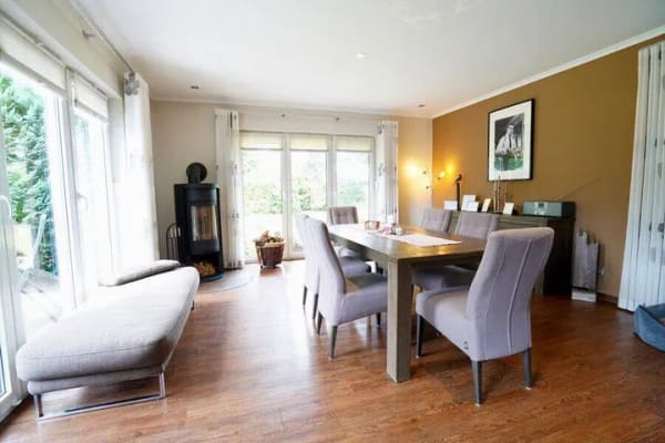Immobilie in Reeßum - Exklusives Wohnhaus mit ca. 277 m² Wohnfläche auf beeindruckendem 2.686 m² Grundstück - Bild 1