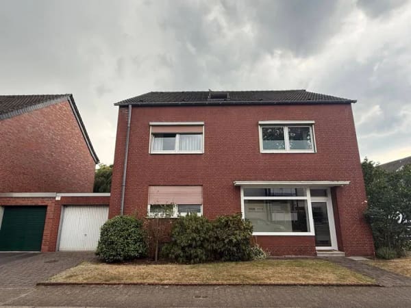 Immobilie in Bottrop - Vielseitiges Renditeobjekt mit großem Potenzial in attraktiver Lage von Bottrop - Bild 0