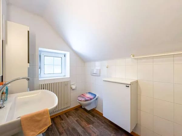 Immobilie in Dunum - Dunum:
Ländlicher Charme trifft Wohnkomfort – Landhaus mit viel Platz und Potenzial - Bild 2