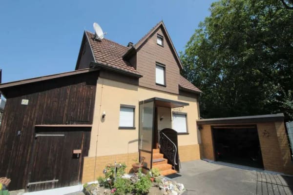 Immobilie in Korntal-Münchingen - Gemütliches Einfamilienhaus in ruhiger und zentrumsnaher Lage - Bild 1