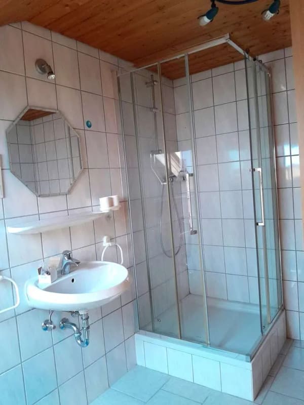 Immobilie in Gutach (Schwarzwaldbahn) - Ruhig gelegenes Zweifamilienhaus mit Erbbauzins - Bild 3