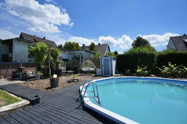 Immobilie in Nordstemmen - Traumhafter Weitblick zur Marienburg | Großzügiges Einfamilienhaus mit separater Wohnebene & Pool - Bild 3
