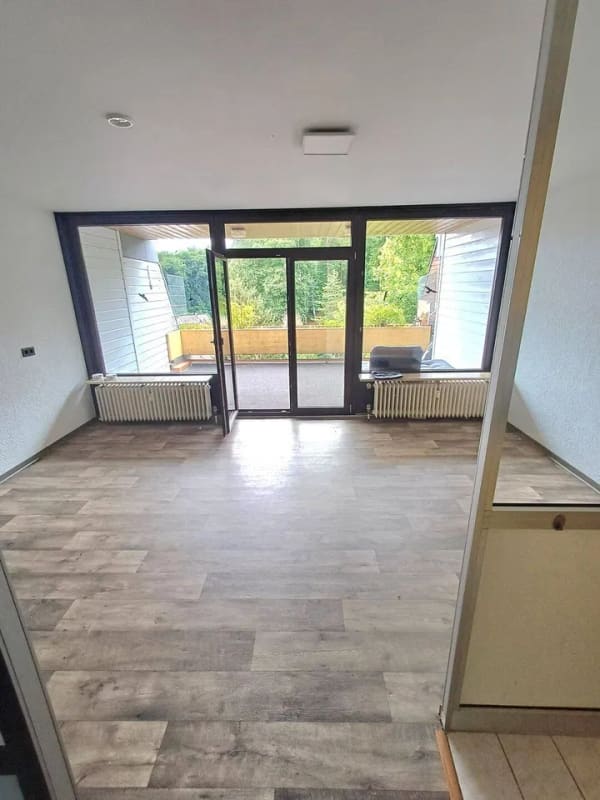 Immobilie in Gößweinstein - Talblick von einer außerwöhnlichen Terrasse - 2-Zimmer-Wohnung in Gößweinstein - Bild 4