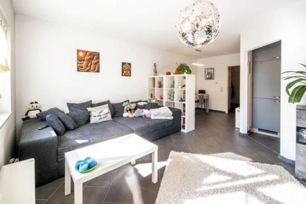 Immobilie in Loffenau - Bald bezugsfrei - modernisierte 3-Zimmer-Wohnung mit Einbauküche, Eckbalkon & Tiefgarage - Bild 4
