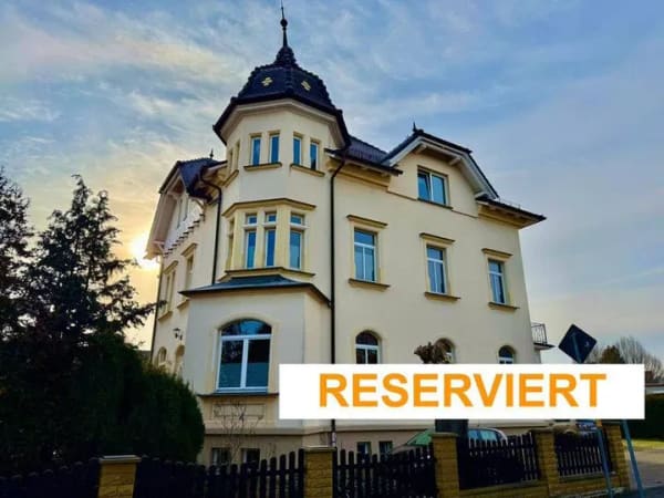 Immobilie in Eisenberg - RESERVIERT: Große Stadtvilla in Eisenberg mit zwei Arztpraxen, einer Wohnung und einem Büro in bester Lage - Bild 0