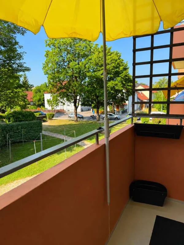 Immobilie in Gersthofen - Gepflegte 3-Zimmer-Wohnung mit Balkon, Aufzug & Garage in Gersthofen - Bild 2