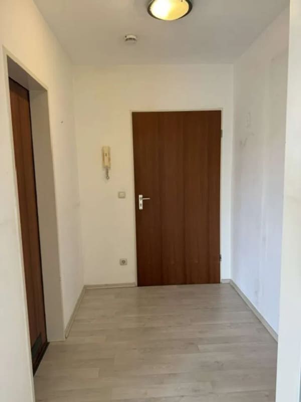 Immobilie in Starnberg - ZENTRALE  LAGE mitten in  STARNBERG  -  RENOVIERUNGSBEDÜRFTIG - Bild 1