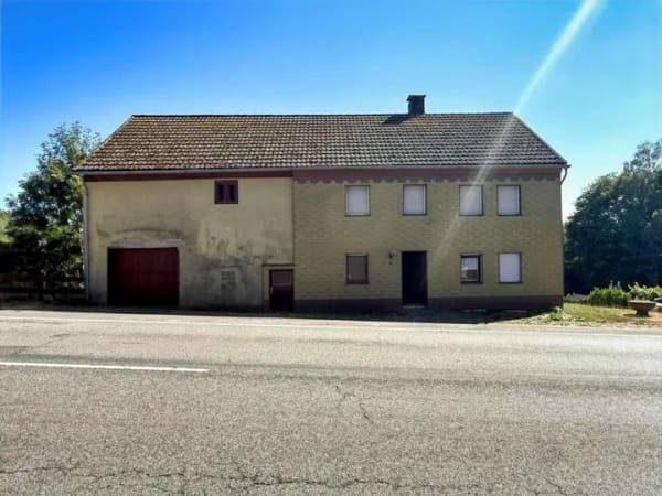 Immobilie in Nonnweiler - Bauernhaus mit Scheune und großem Garten in Nonnweiler-Schwarzenbach

 - Bild 0