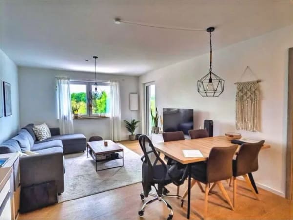 Immobilie in Bayerbach b. Ergoldsbach - Absolut neuwertig: Ideal für Singles und Paare - Bild 4