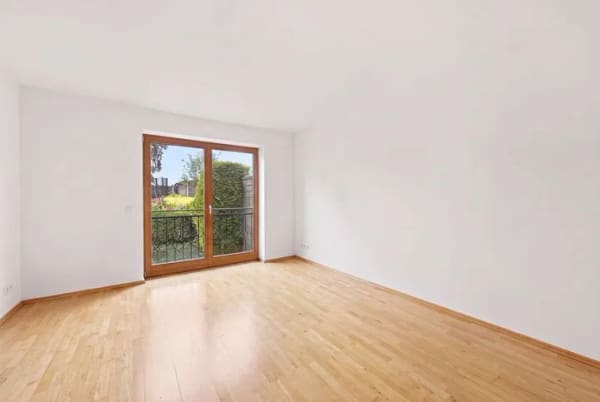 Immobilie in Brunnthal - Großzügigkeit trifft Vielfalt - besonderes Zweifamilienhaus in Brunnthal-Hofolding - Bild 3