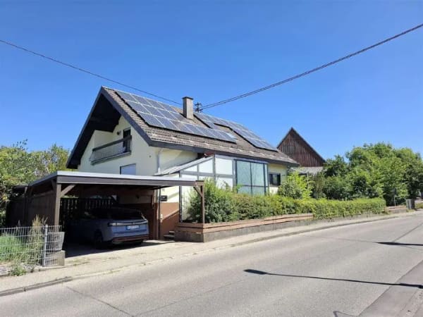 Immobilie in Althütte - Schönes Wohnhaus mit viel Platz und Garten in Althütte - Bild 0
