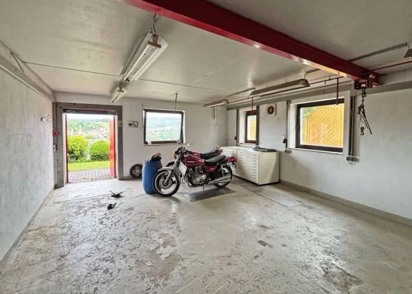 Immobilie in Hausen - Großzügiges Wohnhaus in Hausen - Bild 4
