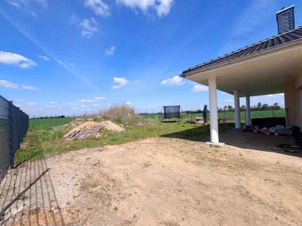 Immobilie in Eichstedt (Altmark) - Moderner Bungalow aus 2024 in ruhiger Ortsrandlage - Modernität trifft Ruhe - Bild 3