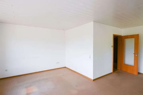 Immobilie in Detmold - Zweifamilienhaus mit viel Potenzial in ruhiger Lage von Detmold-Barkhausen! - Bild 3