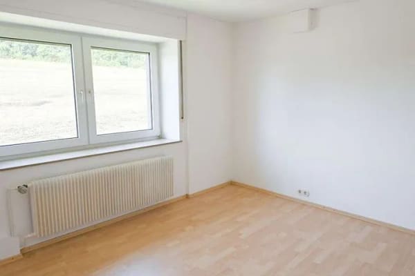 Immobilie in Detmold - Zweifamilienhaus mit viel Potenzial in ruhiger Lage von Detmold-Barkhausen! - Bild 4