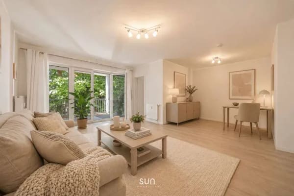 Immobilie in Königstein - MODERNES 43-M²-APARTMENT MIT GRÜNEM BALKON IN KÖNIGSTEIN – KURPARK, BURG & BAHNHOF VOR DER TÜR - Bild 0