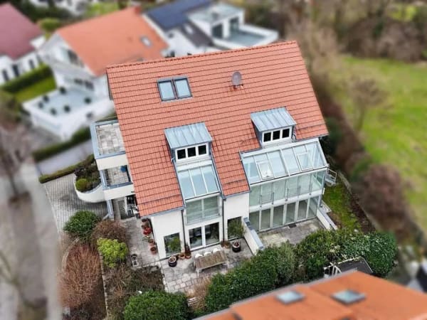 Immobilie in Hirschberg an der Bergstraße - Zweifamilienhaus in begehrter Lage – ideal für Familien, Mehrgenerationenwohnen oder Teilvermietung - Bild 1