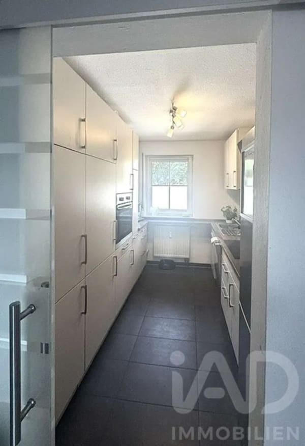 Immobilie in Dittelsheim-Heßloch - Elegante teilmöblierte Maisonette im Reihenhausstil mit 2 PKW Stellplätzen - Bild 2